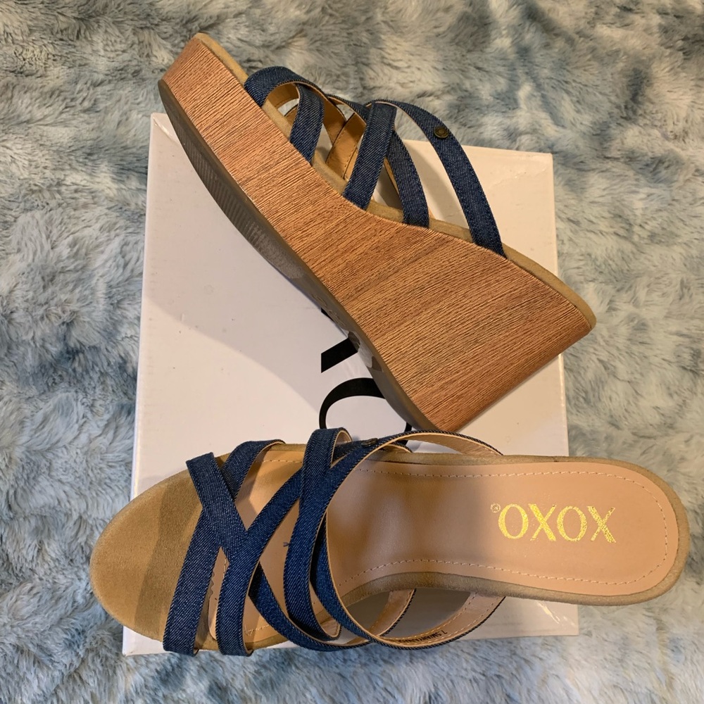 Women’s size 7.5 wedges